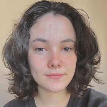 Babysitter in São José dos Pinhais: Gabriela