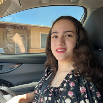 Babysitter in Santa Fe: Elena