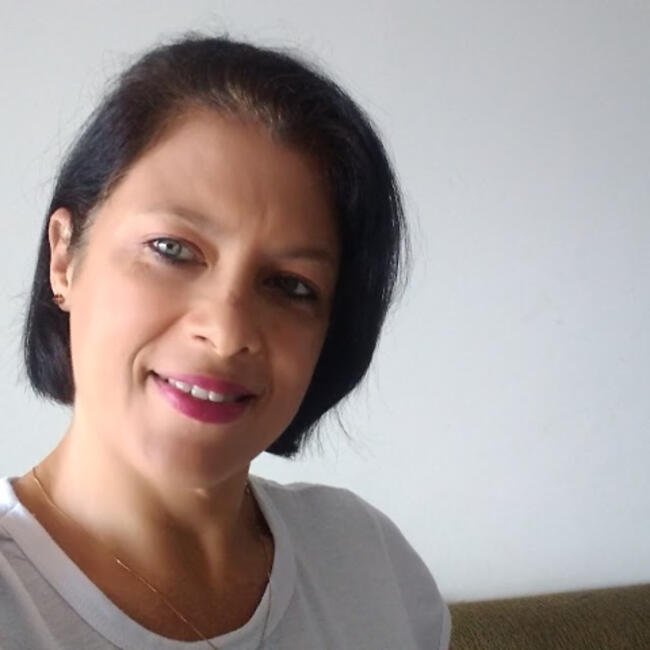 Babysitter in Rio das Ostras: Rosinea