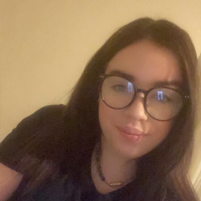 Babysitter in Château-Renault: Lizea