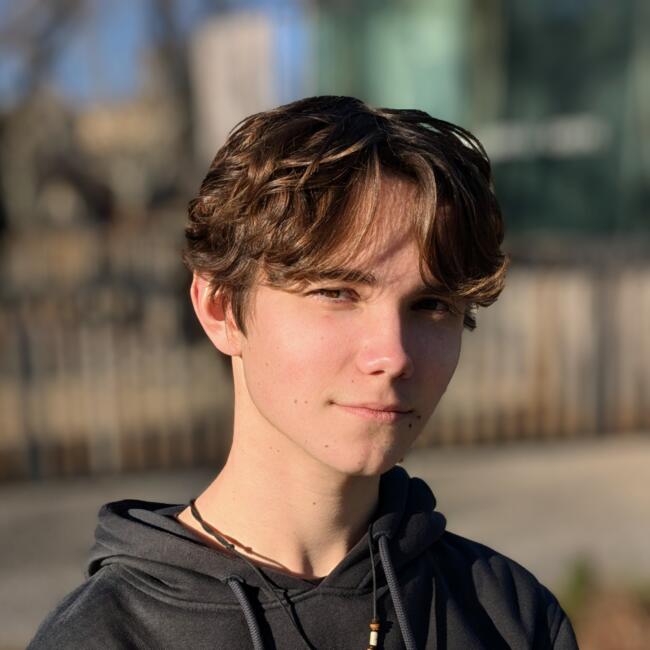 Babysitter in Nîmes: Thomas