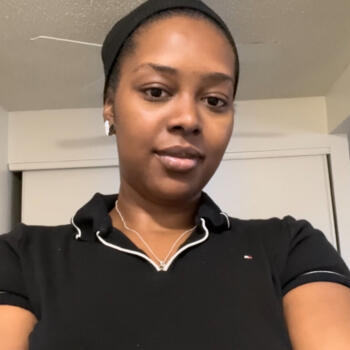 Babysitter in North Las Vegas: Salwa