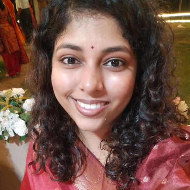 Babysitting job in Vadodara: Juhi