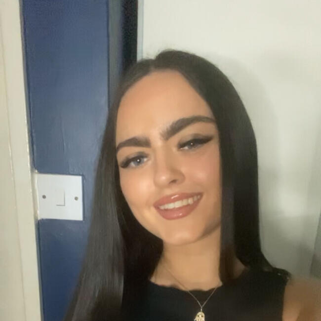 Babysitter in Dublin: Ella