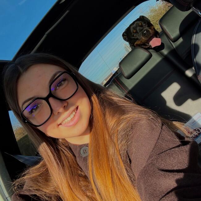 Babysitter in La Londe-les-Maures: Louna