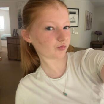 Babysitter in Ararat: Miranda