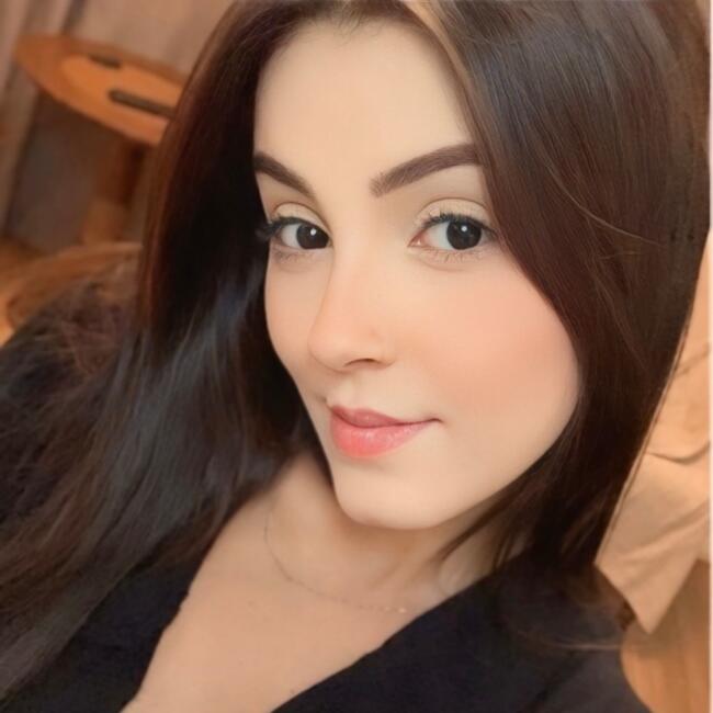 Babysitter in Montes Claros: Leticia