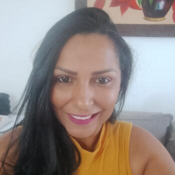 Babá em Ribeirão das Neves: Aline