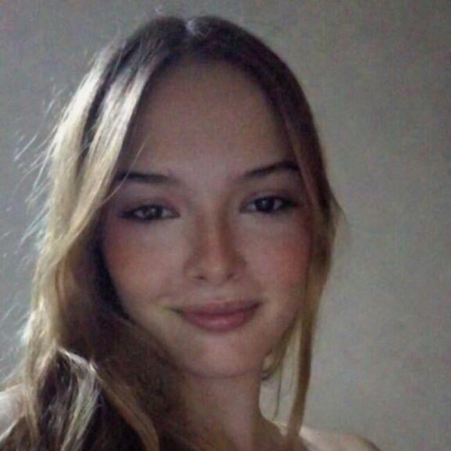 Babysitter in Campinas: Anna Beatriz