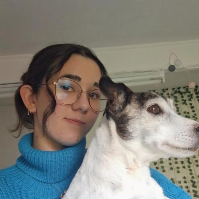 Babysitter in Saint-Péravy-la-Colombe: Tiphaine