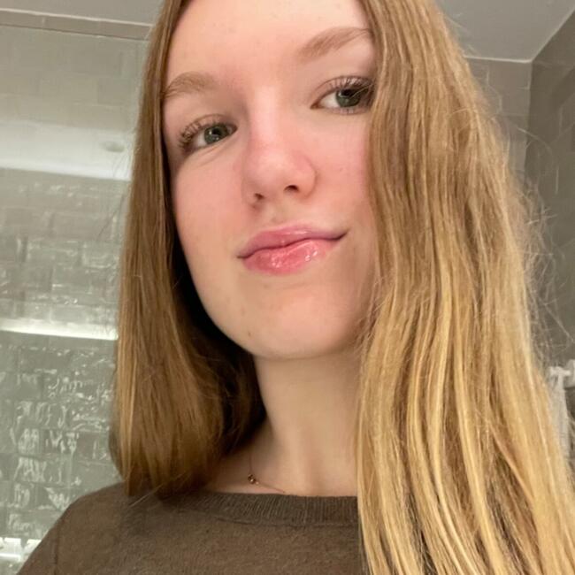 Babysitter in Valencia: Charlotte