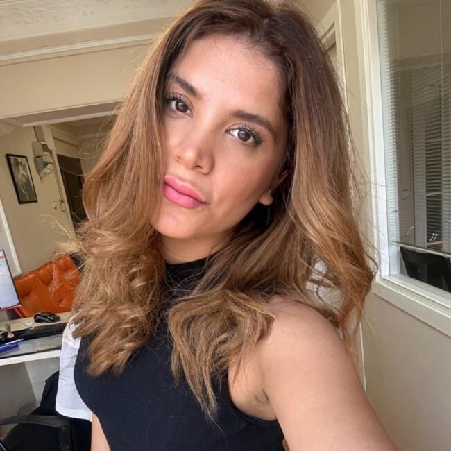 Babysitting job in Istanbul: Başak