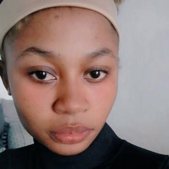 Babysitter in Tembisa (Gauteng): Grace Thabelani