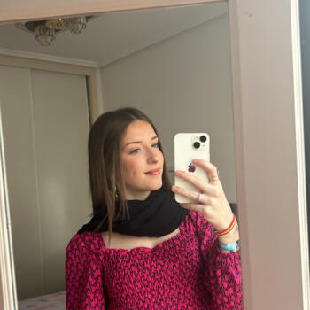 Babysitter El Astillero: Paula