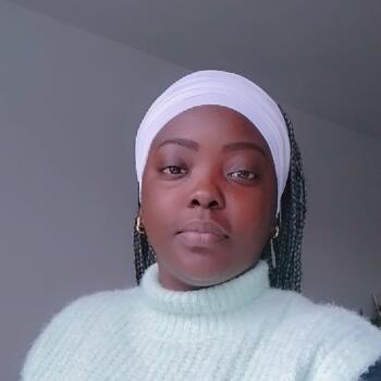 Babysitter in Fontenay-aux-Roses: De-Grace Nicole Samira