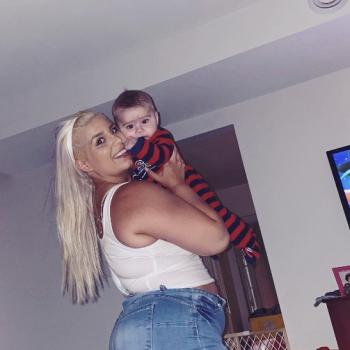Babysitting job in Oshawa: babysitting job Sandy