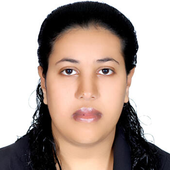 Nounou à Casablanca: Karima