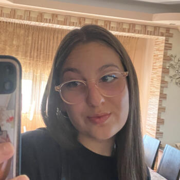 Babysitter στην περιοχή Βόλος: Κλεονικη Καζαζιδου