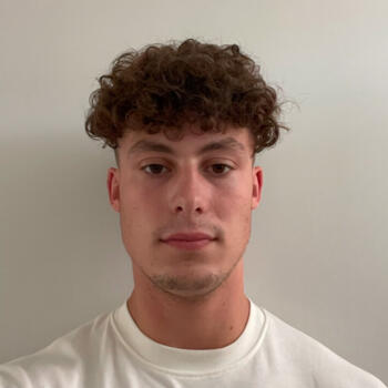 Babysitter in Sydney: Eddie