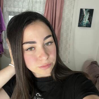 Babysitter in Niš: Sara