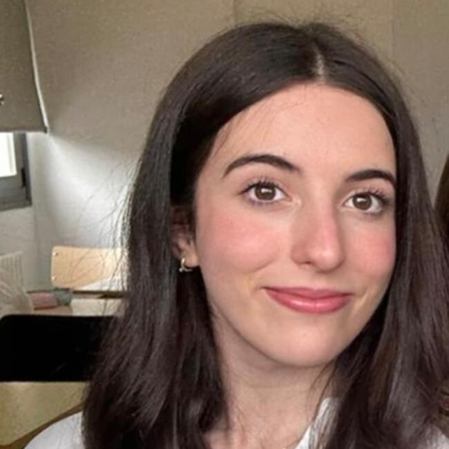 Babysitter in Las Rozas de Madrid: Jimena