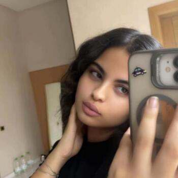 جليسة أطفال في Bouskoura: Yasmine