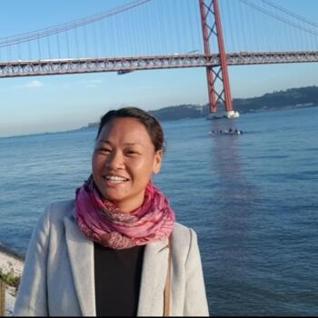 Babysitter in Almada: Anusha