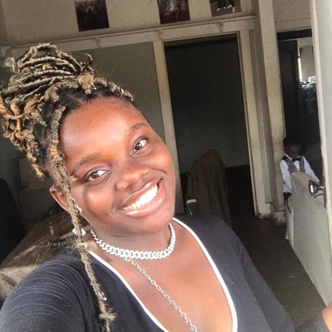 Babysitter in Johannesburg: Davina