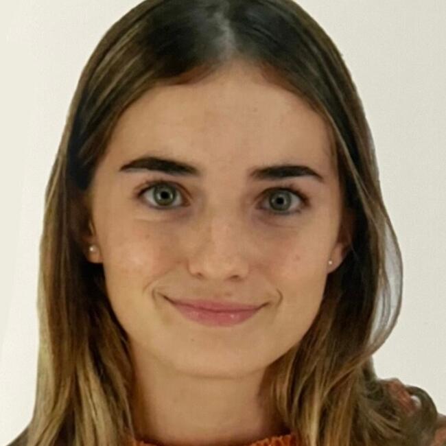 Canguro en Alcobendas: Francisca