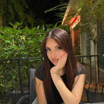 Babysitter in Cannara: Ami