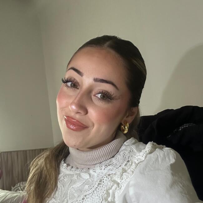 Babysitter in Seville: Saray