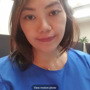 Pengasuh di Singapore Island: Alicia