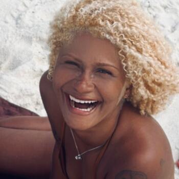 Babysitter Rio de Janeiro: Claudia