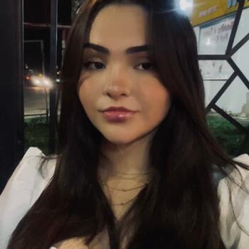 Babysitter in Senador Canedo: Maria Eduarda