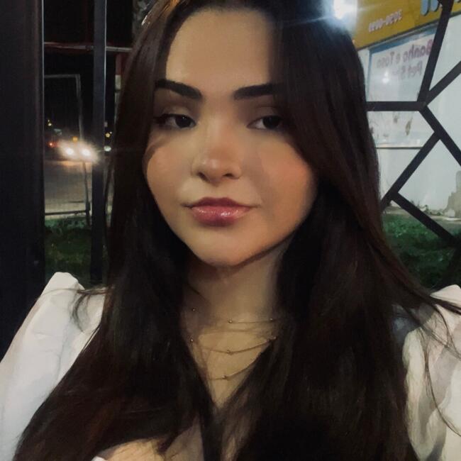 Babysitter in Senador Canedo: Maria Eduarda