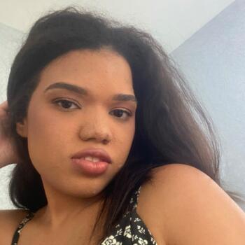 Babá em Piracicaba: Luiza