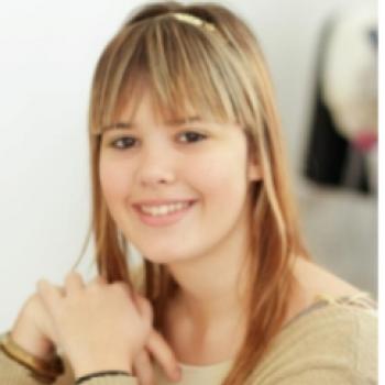 Babysitter Sintra: Sara