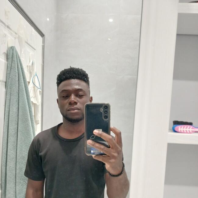 Babysitter in Lusaka: Gift