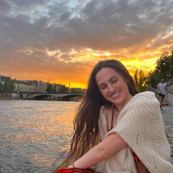 Baby-sitter Esbly: Coline