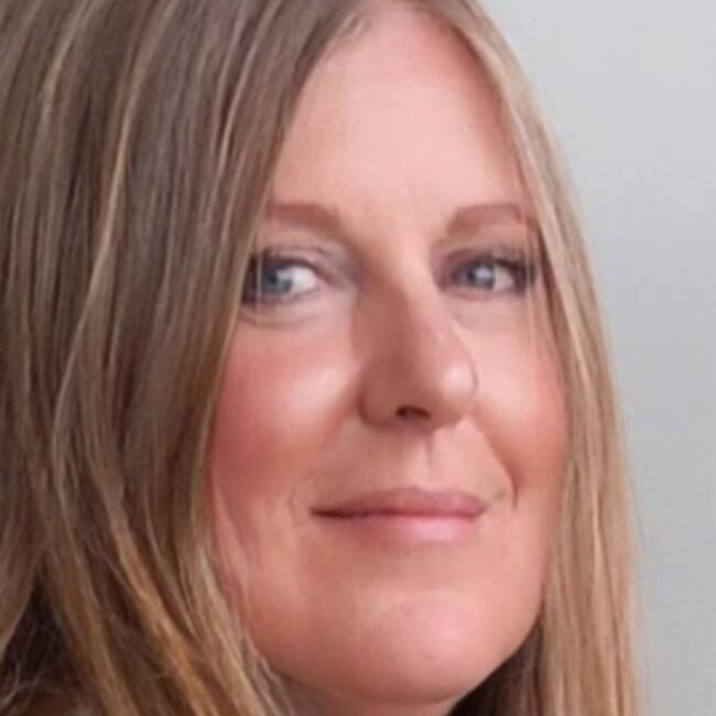 Babysitter in Burgess Hill: Beverley