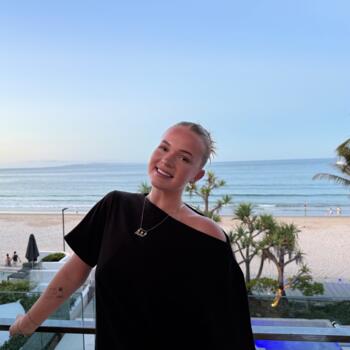 Babysitter in Wellington: Ruby