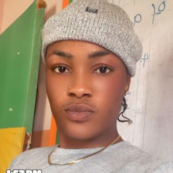 Babysitter in Lagos: Maria