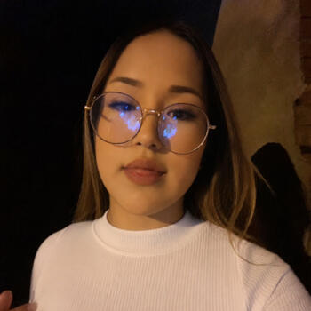 Babysitter in Comas (Departamento de Lima): Vania astrid