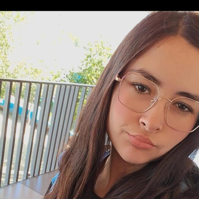 Babysitter in Puente Alto: Emilia