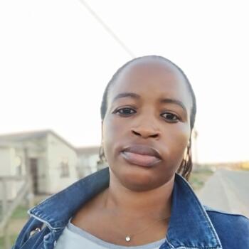 Nanny Port Elizabeth: Thembela