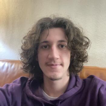 Babysitter in Toulouse: Louan