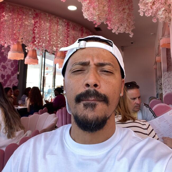 Trabalho de babysitting em Seixal: Kevin