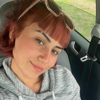 Babysitter in Sauce: Romina