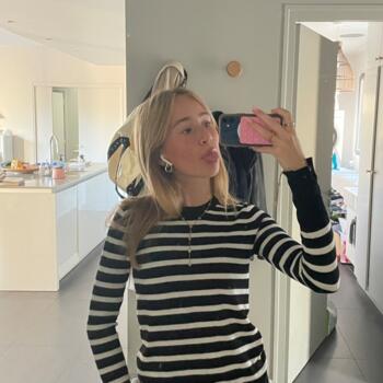 Babysitter Jouy-en-Josas: Louise