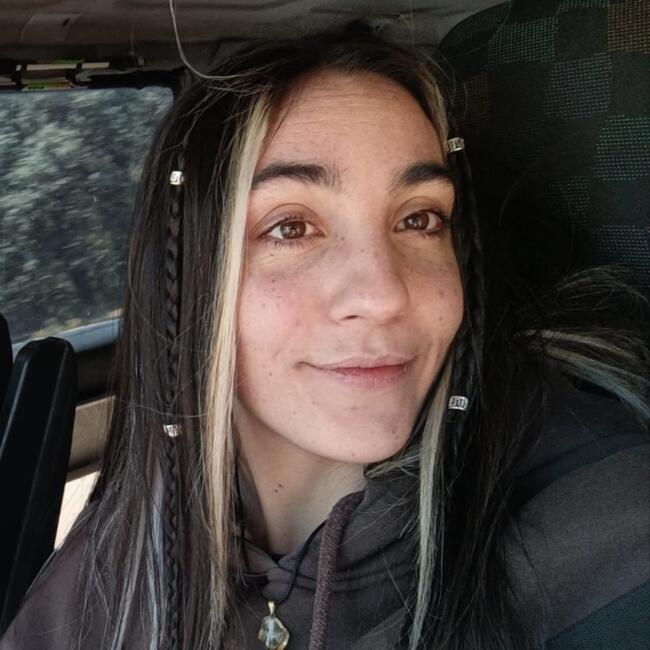 Babysitter in Cork: Mónica